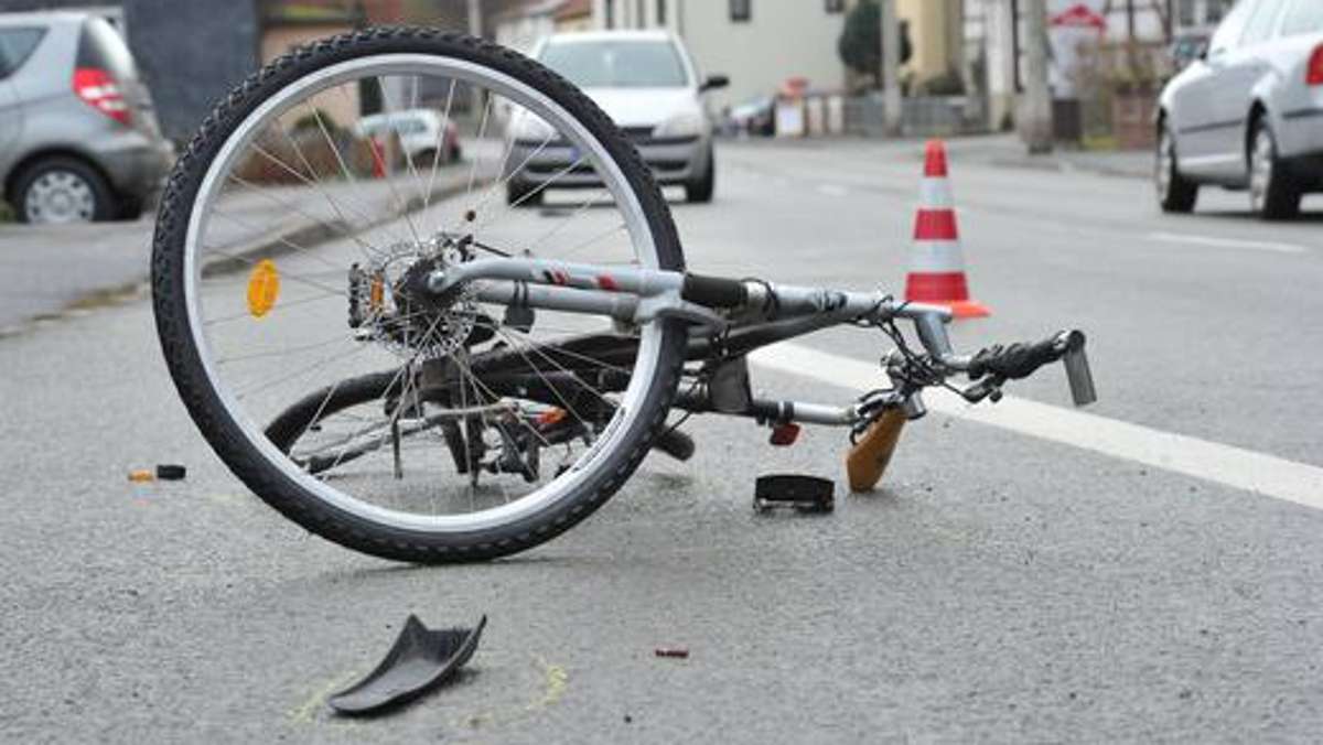 Kronach: Bremsen am Fahrrad verwechselt: 51-Jähriger schwer verletzt