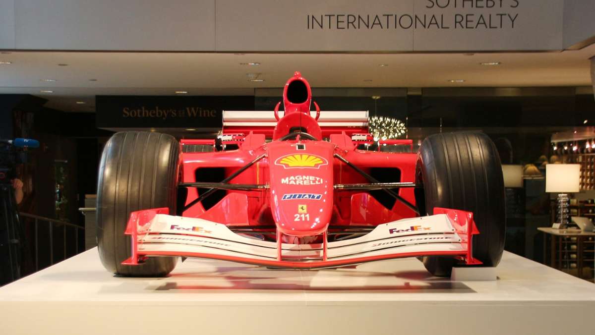 Feuilleton: Schumacher-Ferrari in New York für 7,5 Millionen Dollar versteigert