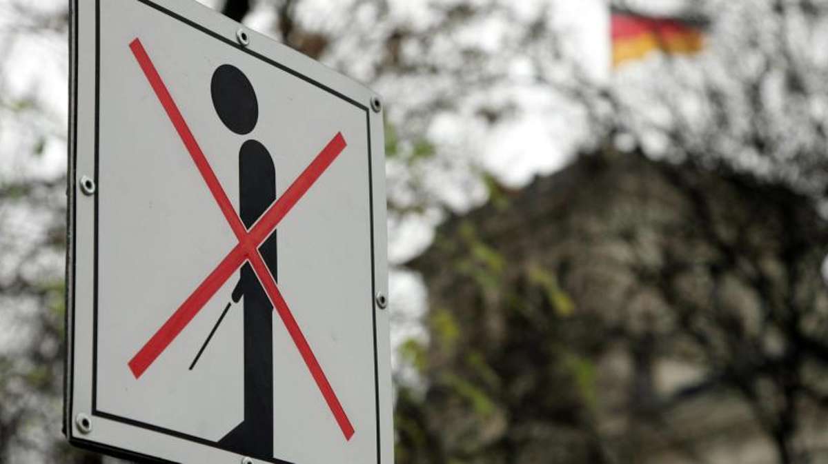 Kronach: Wildpinkler zeigt Hitlergruß