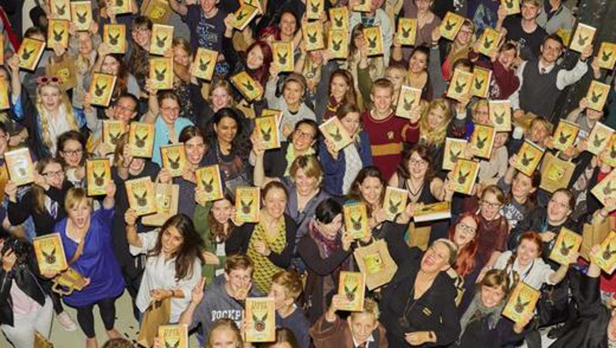 Feuilleton: Harry Potter zaubert wieder - «Happy Harry Day» in Deutschland