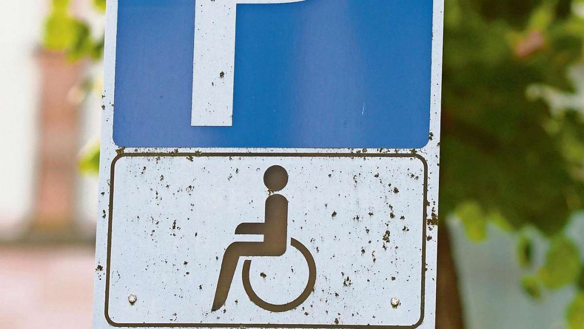 Kronach: Unmut über gesperrte Behinderten-Parkplätze