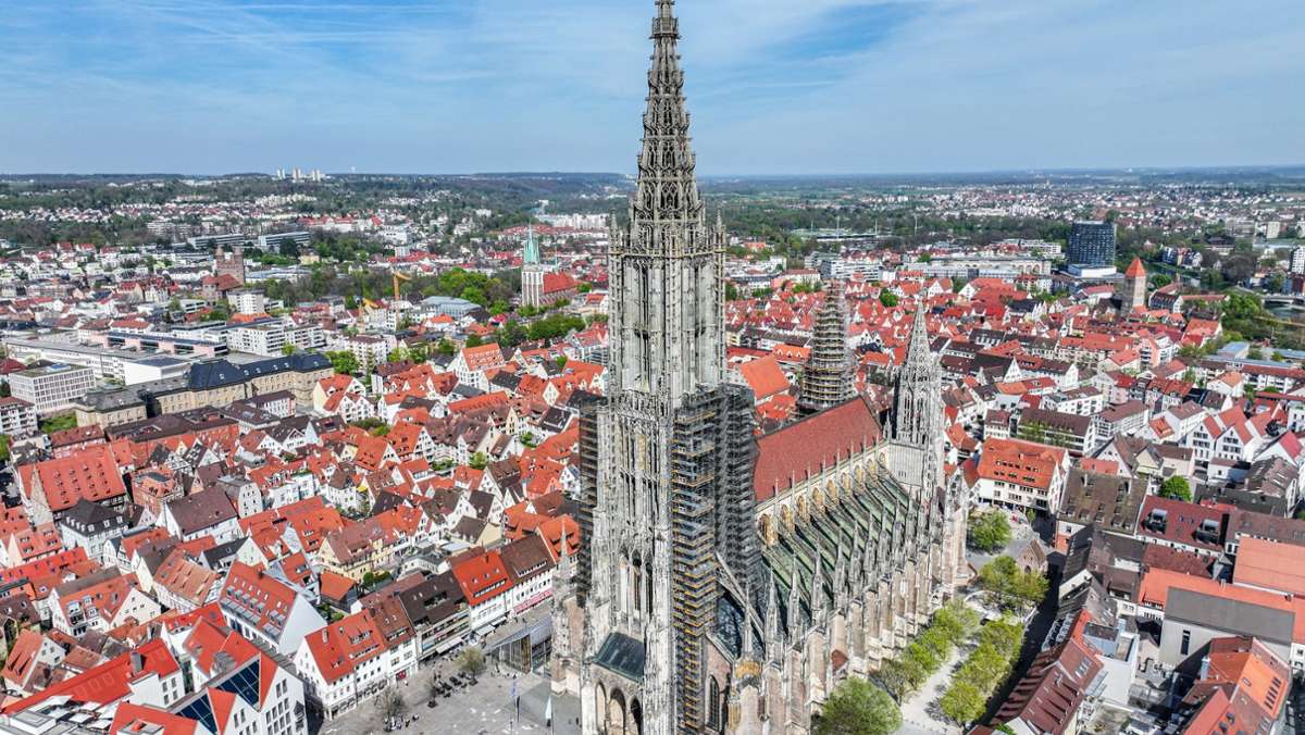 Ulmer Münster: Besucher des größten Kirchturms der Welt können wieder hoch