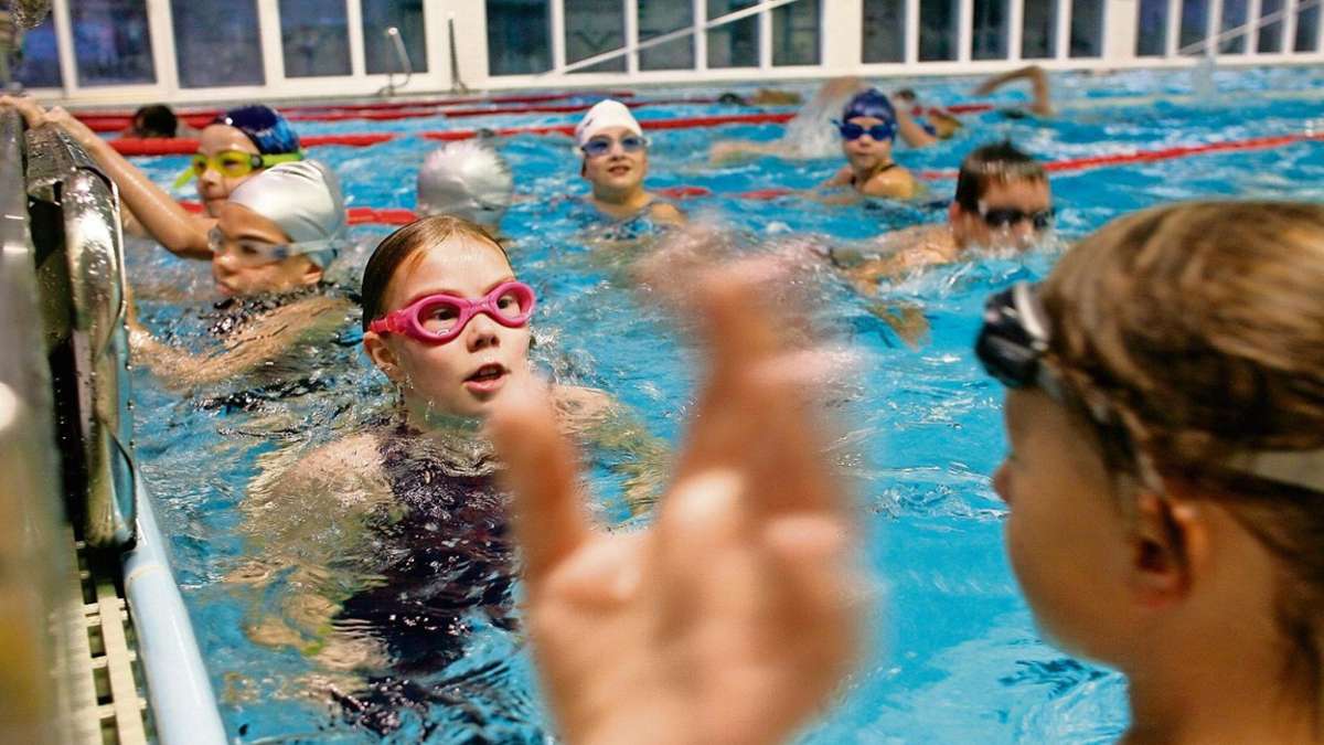 Coburg: Landkreis will Schwimm-Unterricht fördern