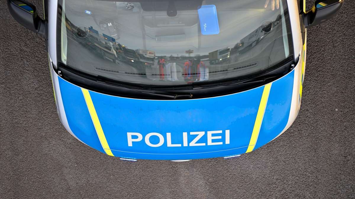 Kriminalität: Verschlossener Tresor in Waldstück in Niederbayern gefunden