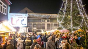 Weihnachtsmarkt: In Kronach hängt der Weihnachtssegen schief