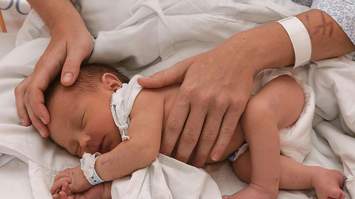 Coburg: Regiomed-Kliniken freuen sich über Babyboom
