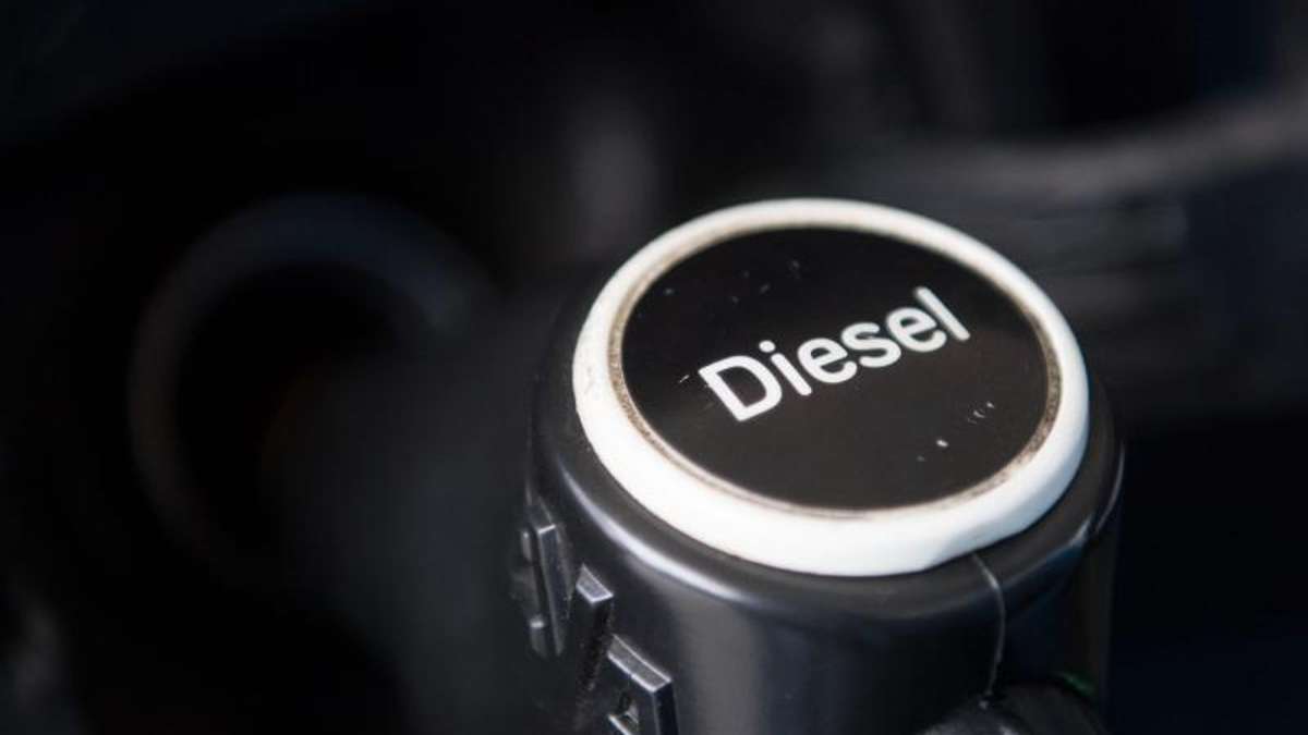 Coburg: Neustadt: Diebe zapfen Lkw 600 Liter Diesel ab