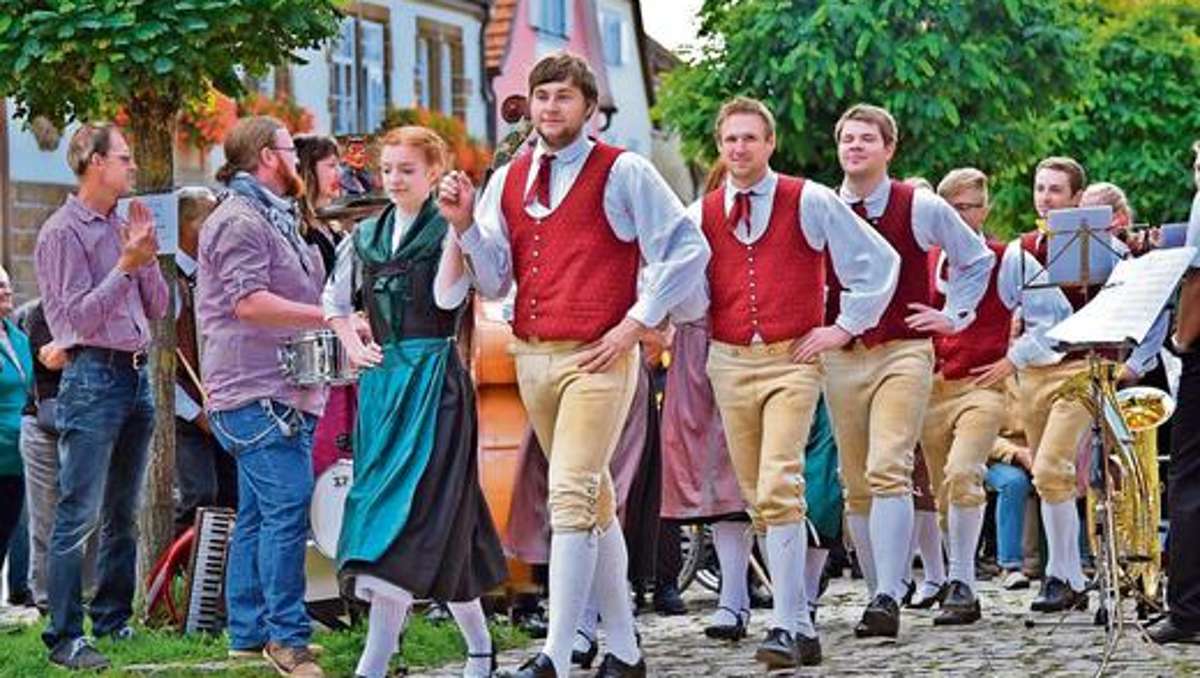 Coburg: Volksmusikfest: In Seßlach spielt die Musik