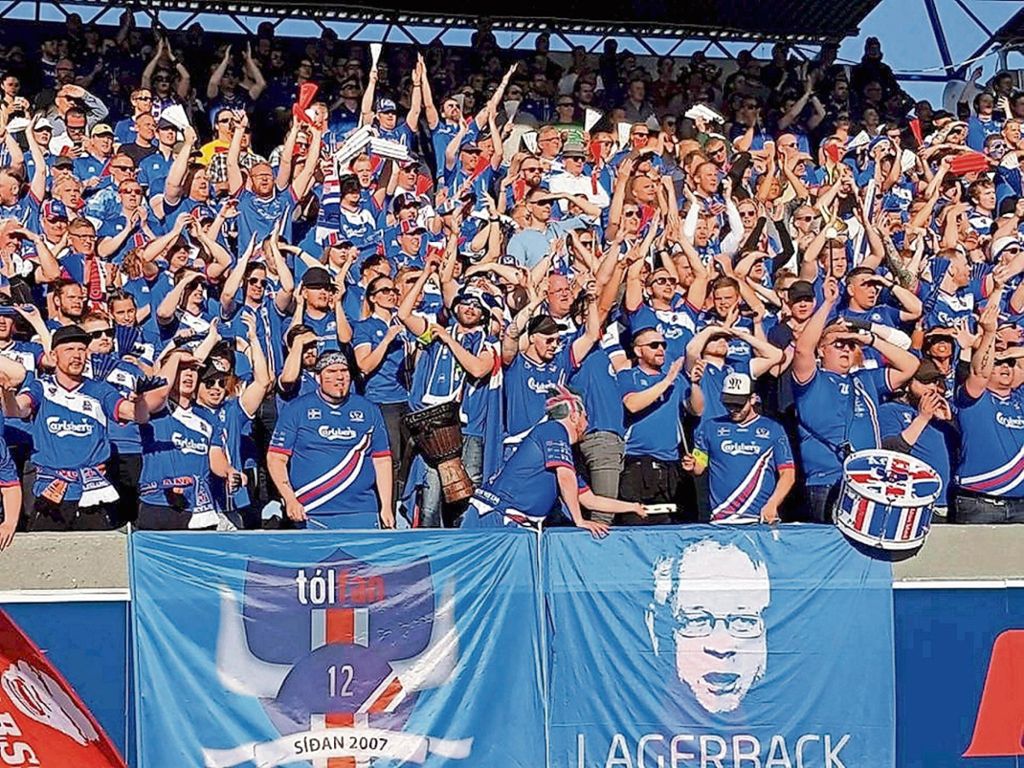 Isländische Fans