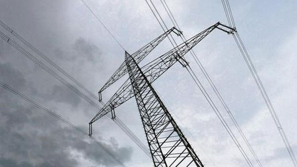 Länderspiegel: Widerstand gegen Stromtrasse wächst