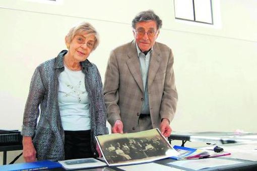 Margaret und Georges Segal haben die Geschichte ihrer Vorfahren intensiv erforscht.	Foto: Carolin Münzel Quelle: Unbekannt