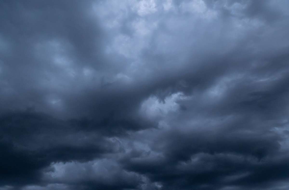 Bei dem Unwetter wurden vier Menschen leicht verletzt. (Symbolbild) Foto: IMAGO/Silas Stein/IMAGO/Silas Stein