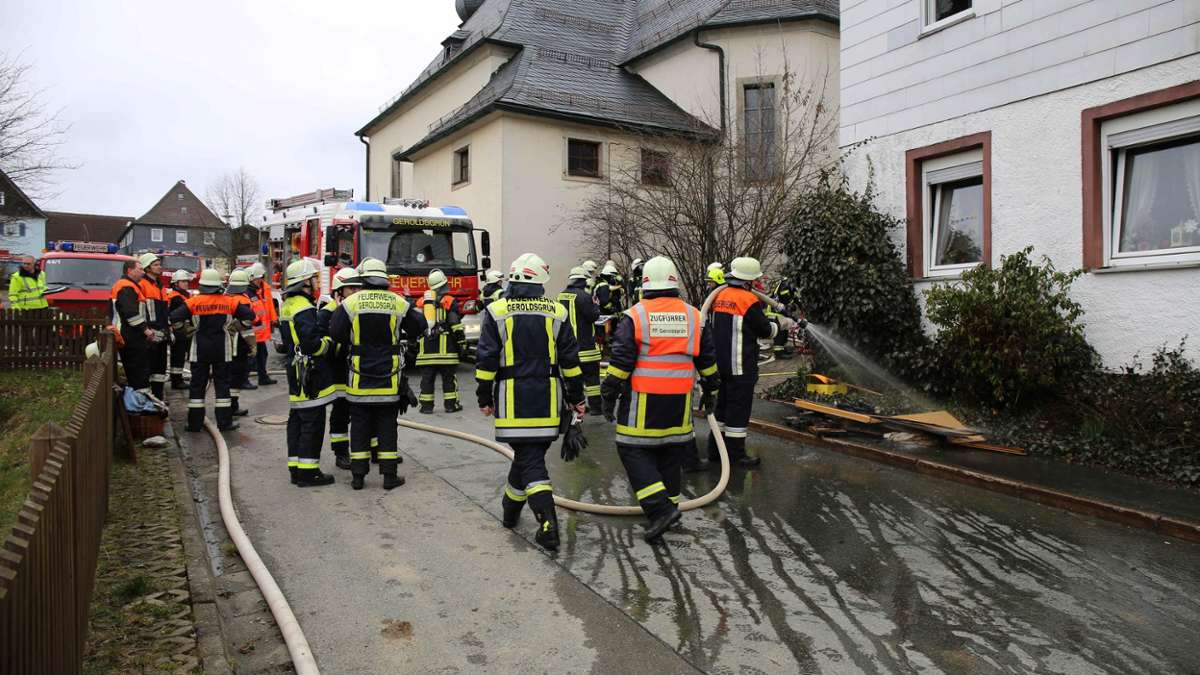 Kronach: Küchenbrand mit vier Leichtverletzten