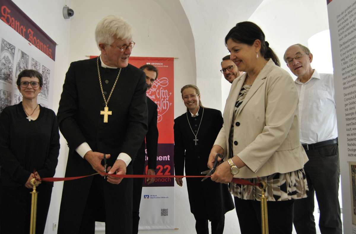 Gemeinsam mit Bayerns Landesbischof Heinrich Bedford-Strohm ist am Freitag die Ausstellung „500 Jahre Septembertestament“ in Kronach eröffnet worden.