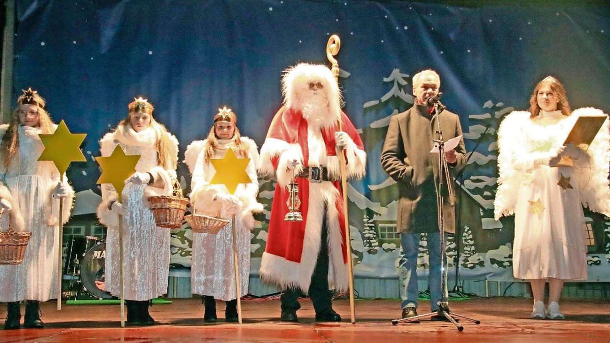 Coburg: Weihnachtliches Flair in Neustadt