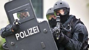 SEK-Einsatz in Oberfranken: Mann droht mit Geisel und Sprengstoff