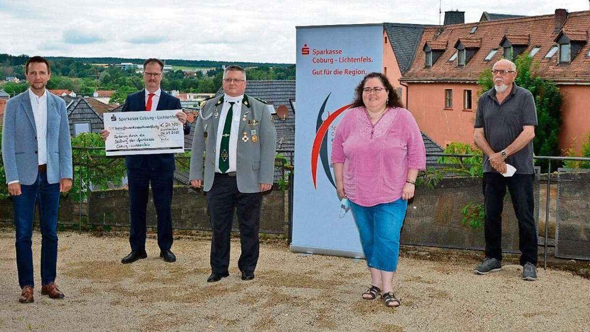Coburg/Lichtenfels: Sparkassenstiftung verteilt fast 21 000 Euro