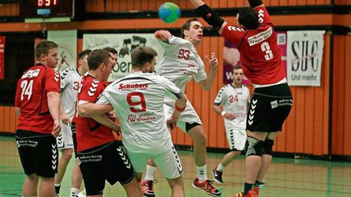 Regionalsport: Handball-Knüller in der Bayernhalle