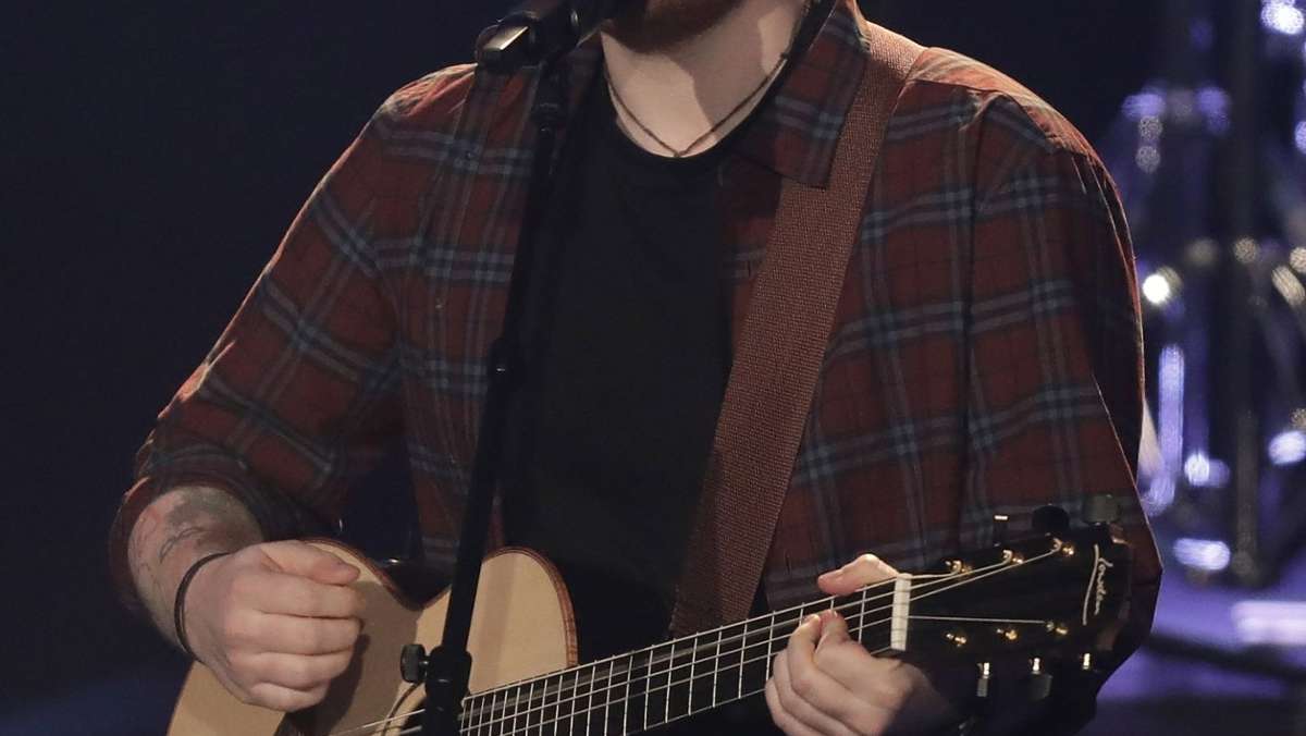 Feuilleton: Ed Sheeran im Doppelpack an der Spitze der Charts