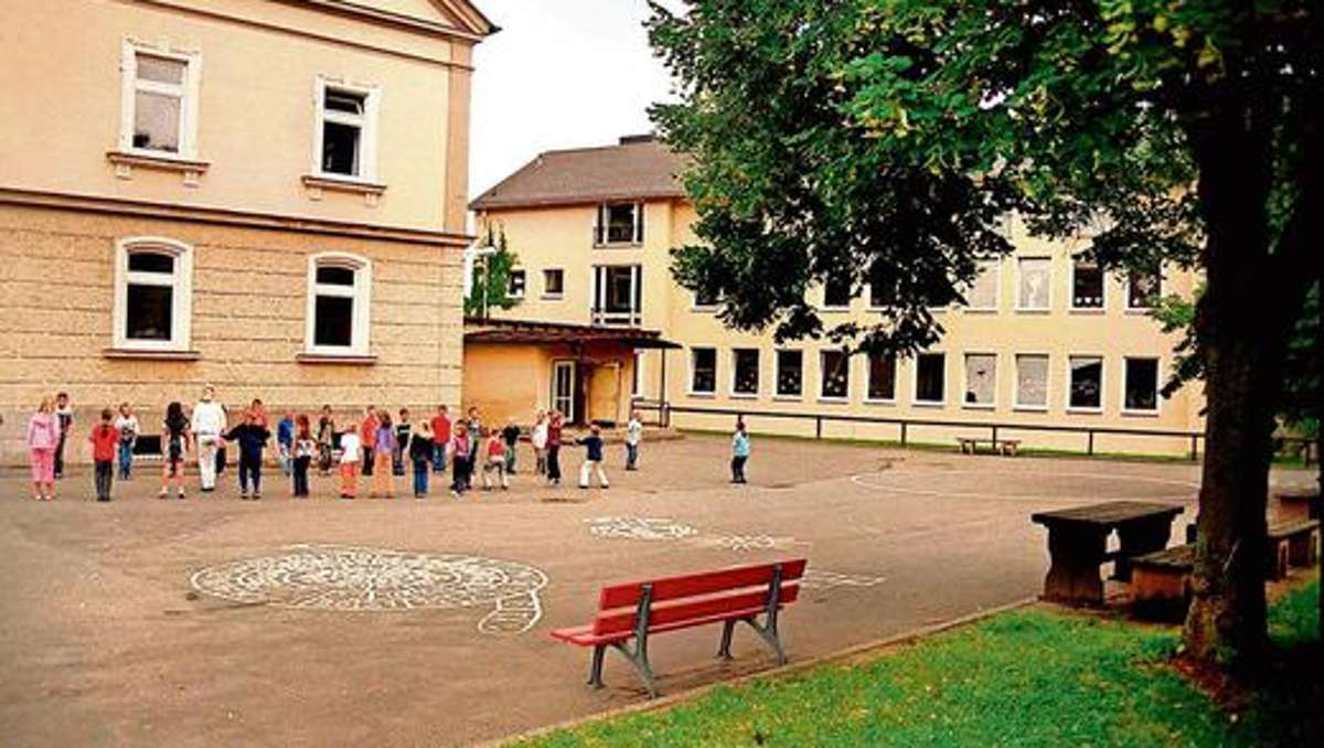 Länderspiegel: Wirbel um Mobbing-Vorwürfe an Gefreeser Schule