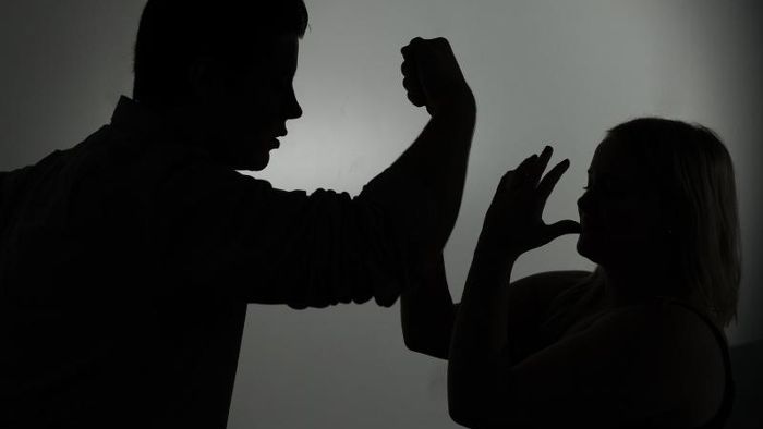 Oberfranken: Mann versucht, obdachlose Frau zu vergewaltigen
