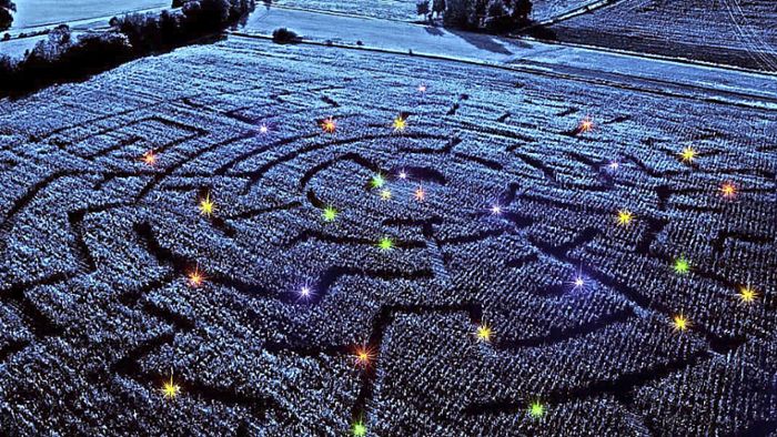 Pfarrweisach: Lichternacht im Mais-Labyrinth