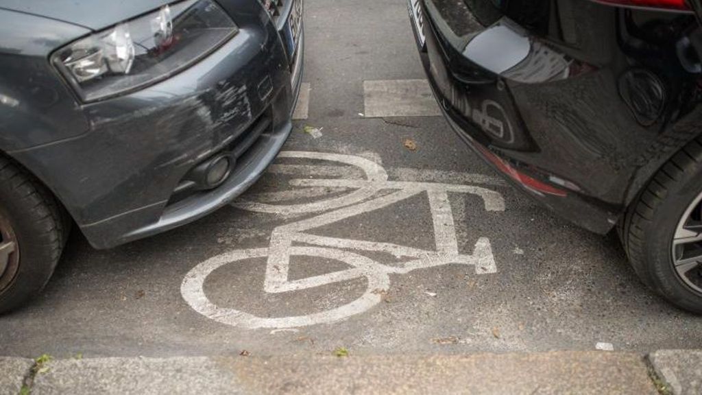 Änderung der StVO: Scheuer will Bußgeld für Parken auf Radwegen erhöhen