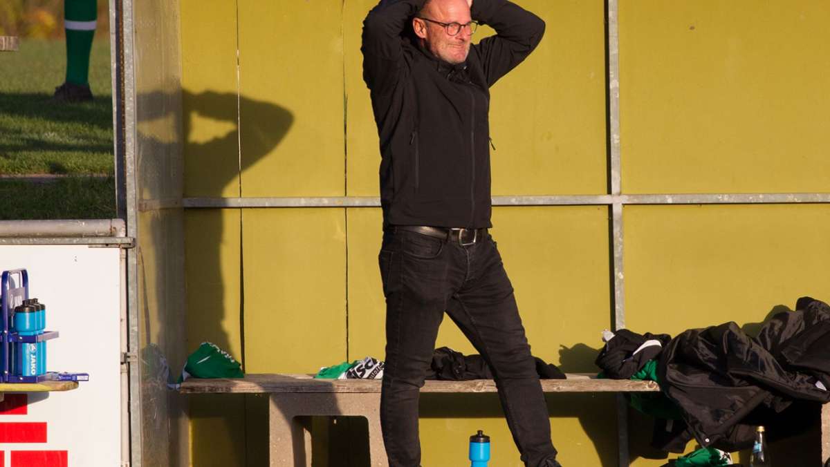 Trainertätigkeit beim SV Friesen: Armin Eck nur noch bis Jahresende im Amt