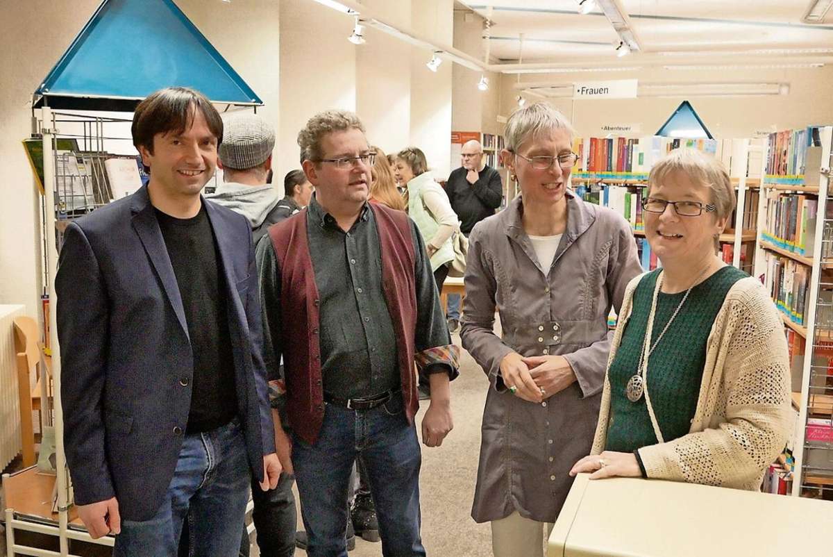 Das philosophische Quartett: Dr. Thomas Kriza, Thomas J. Schneider, Dr. Ellen Wilmes und Brigitte Maisch. Foto: Ungelenk