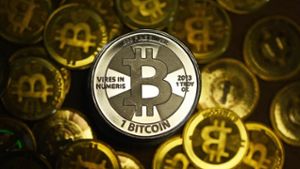 Abzocke mit Bitcoins: 64-Jähriger verliert mehrere zehntausend Euro