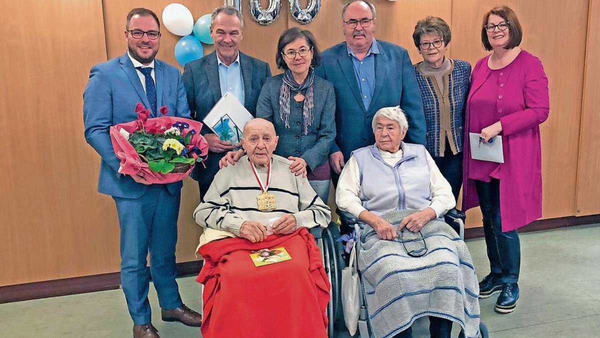 Neustadt: Zum 100. Geburtstag ein Orden
