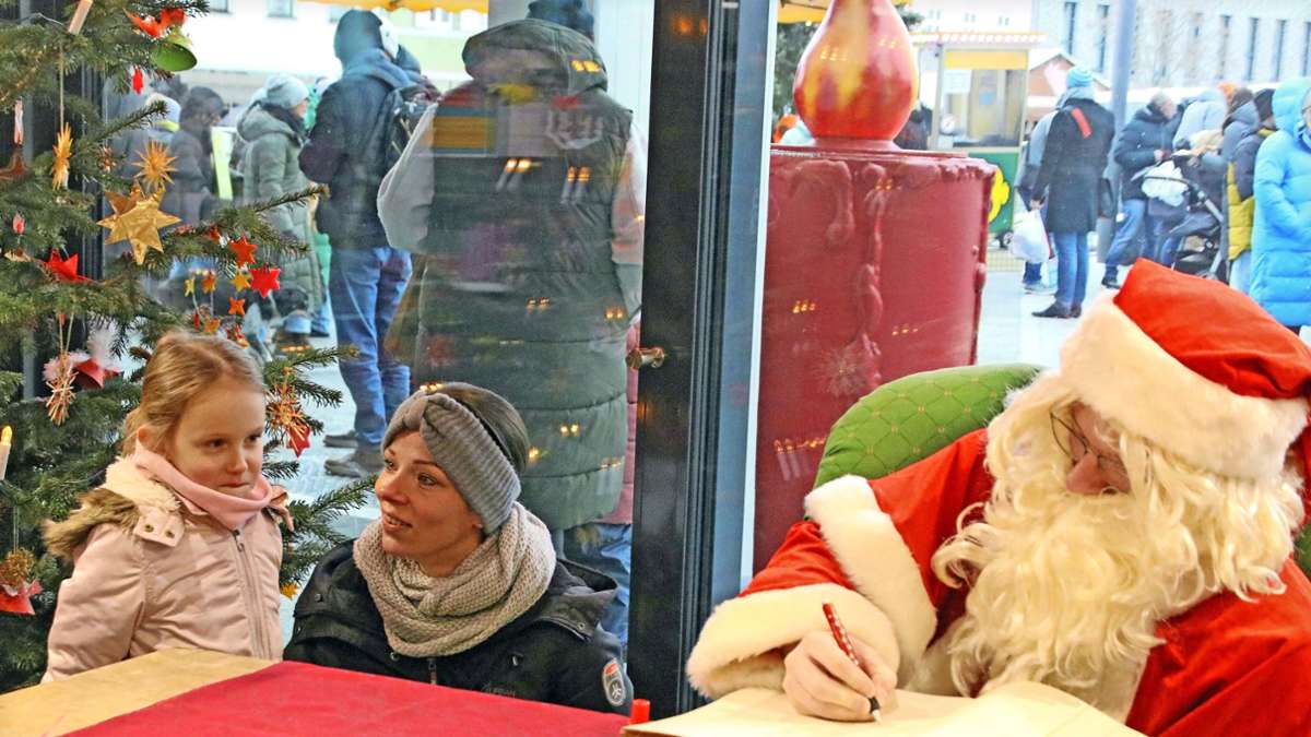 Neustadt bei Coburg: Großer Andrang beim Nikolausmarkt