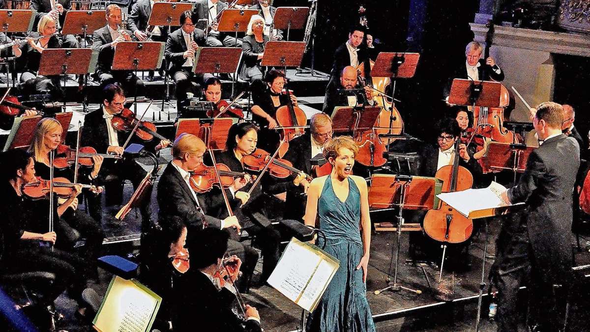 Feuilleton: Akkordarbeit für das Orchester