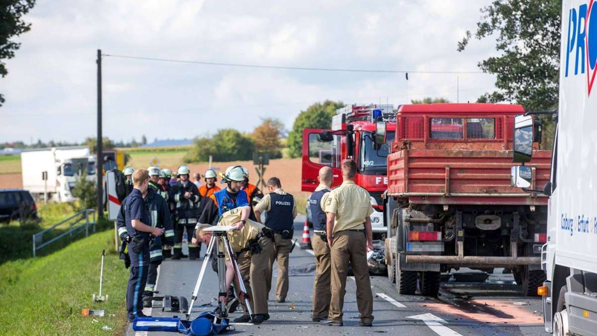 Coburg: Tot: Motorradfahrer verunglückt bei Bad Rodach