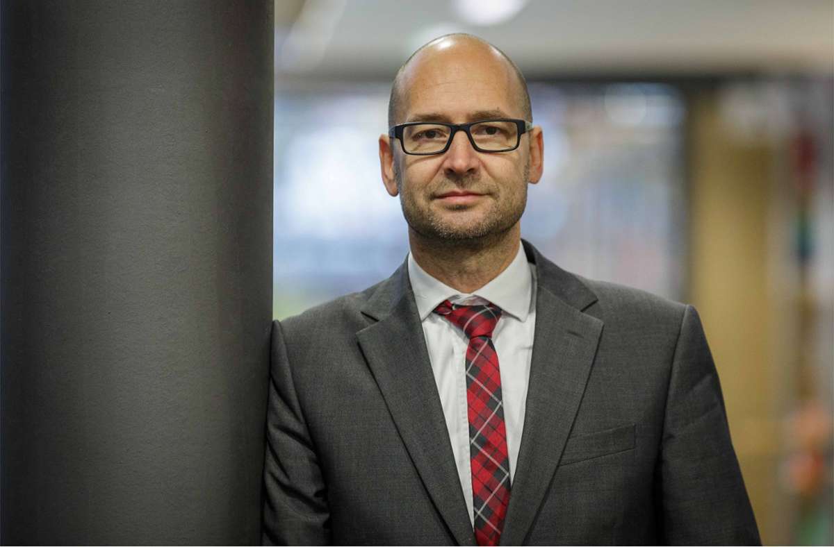 Sven-Müller Grune ist Professor für Öffentliches Wirtschaftsrecht an der Hochschule Schmalkalden.