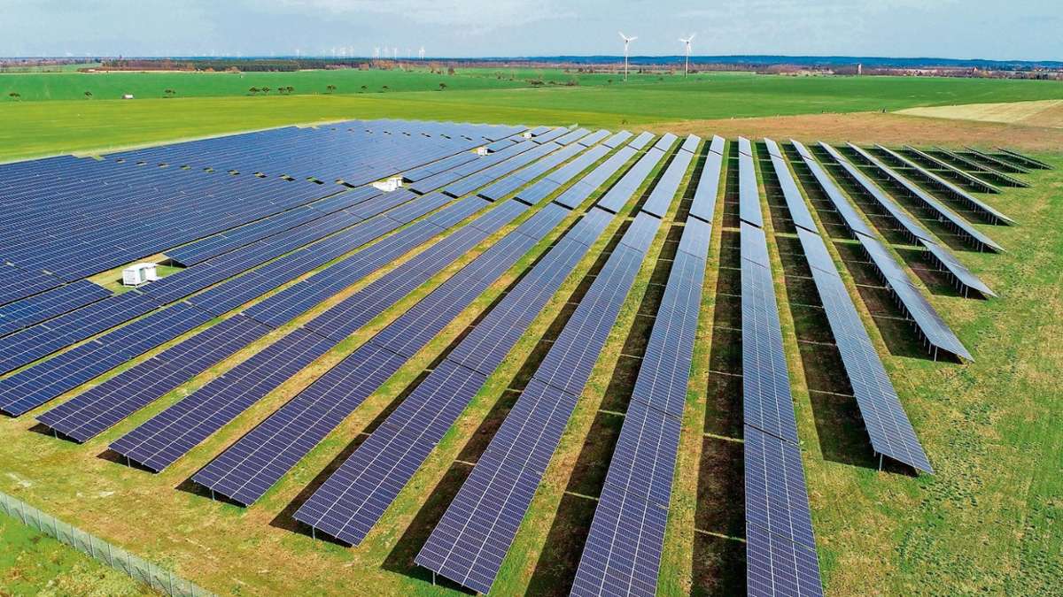 Bamberg: Hochwertige Elektronik aus Solarparks gestohlen