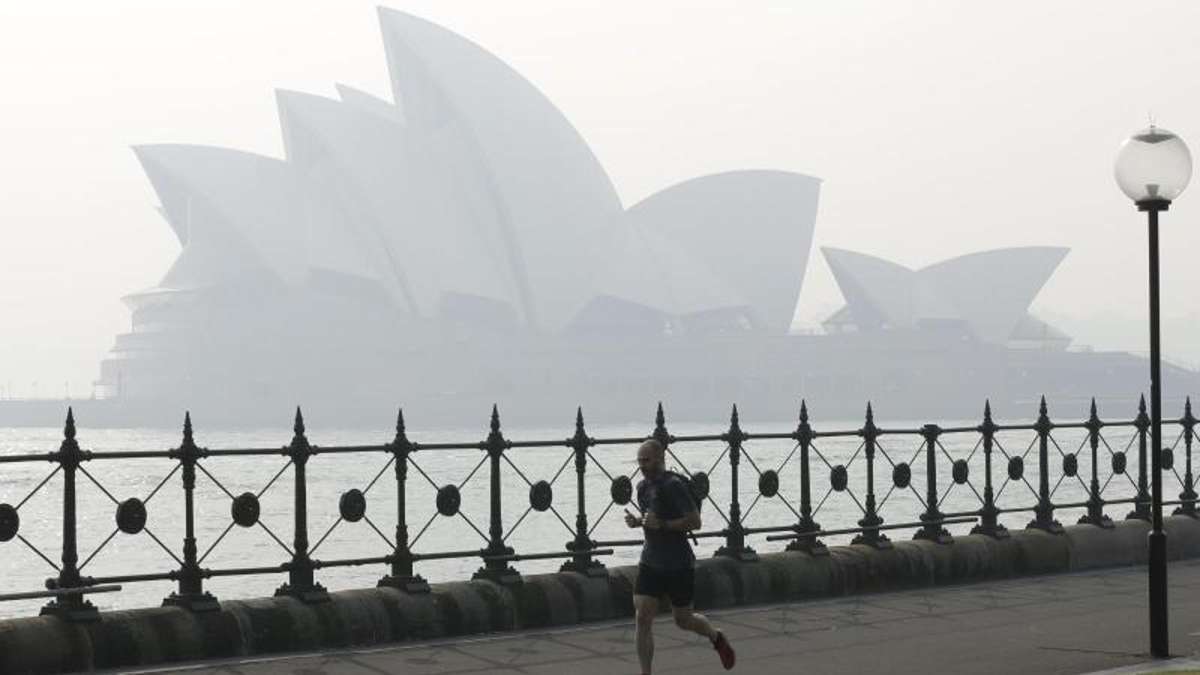 Buschbrände wüten weiter: Dichter Rauch über Sydney