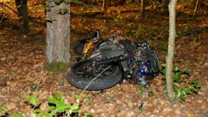 23-jähriger Motorradfahrer stirbt