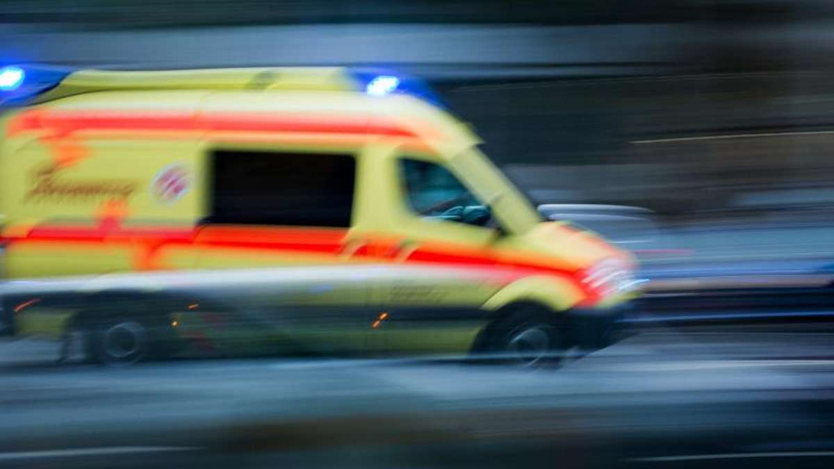 Coburg: Radler in Weitramsdorf von Auto erfasst: verletzt