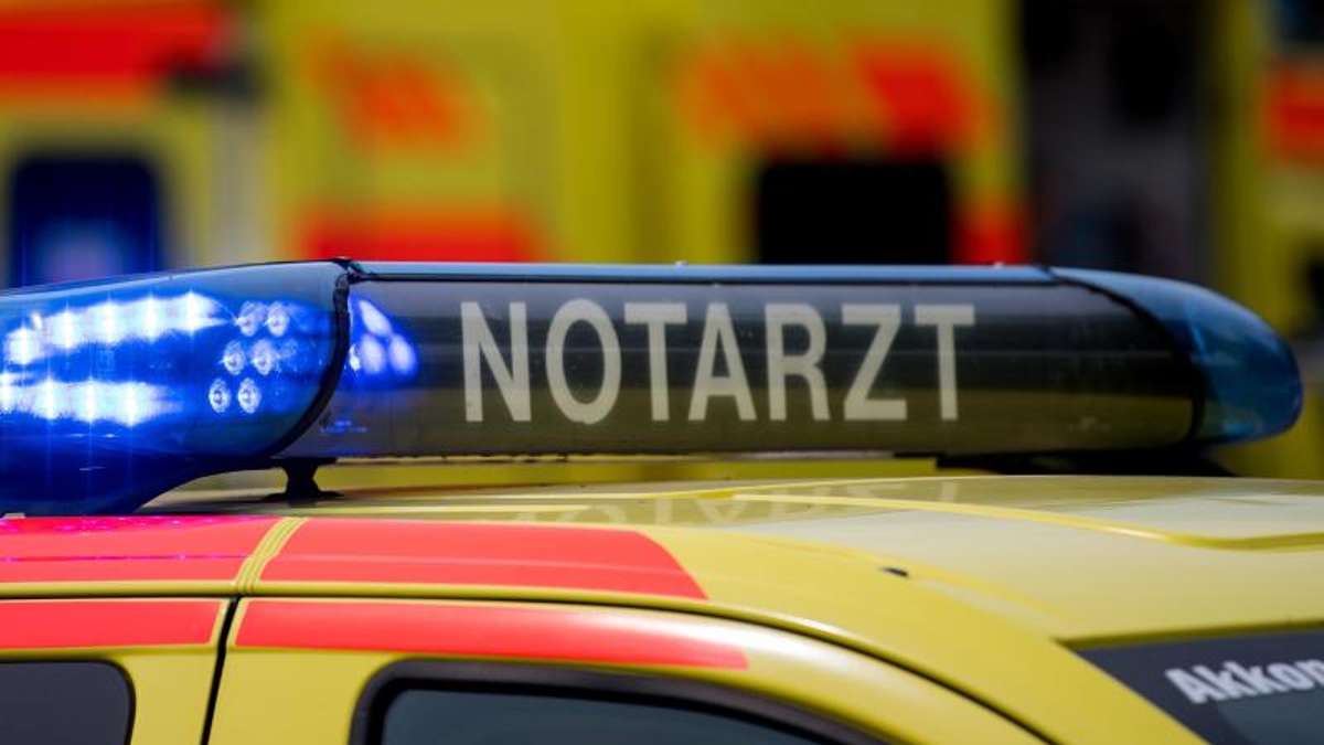 Hildburghausen: 15-Jährige überschlägt sich mit Vaters Auto: schwer verletzt