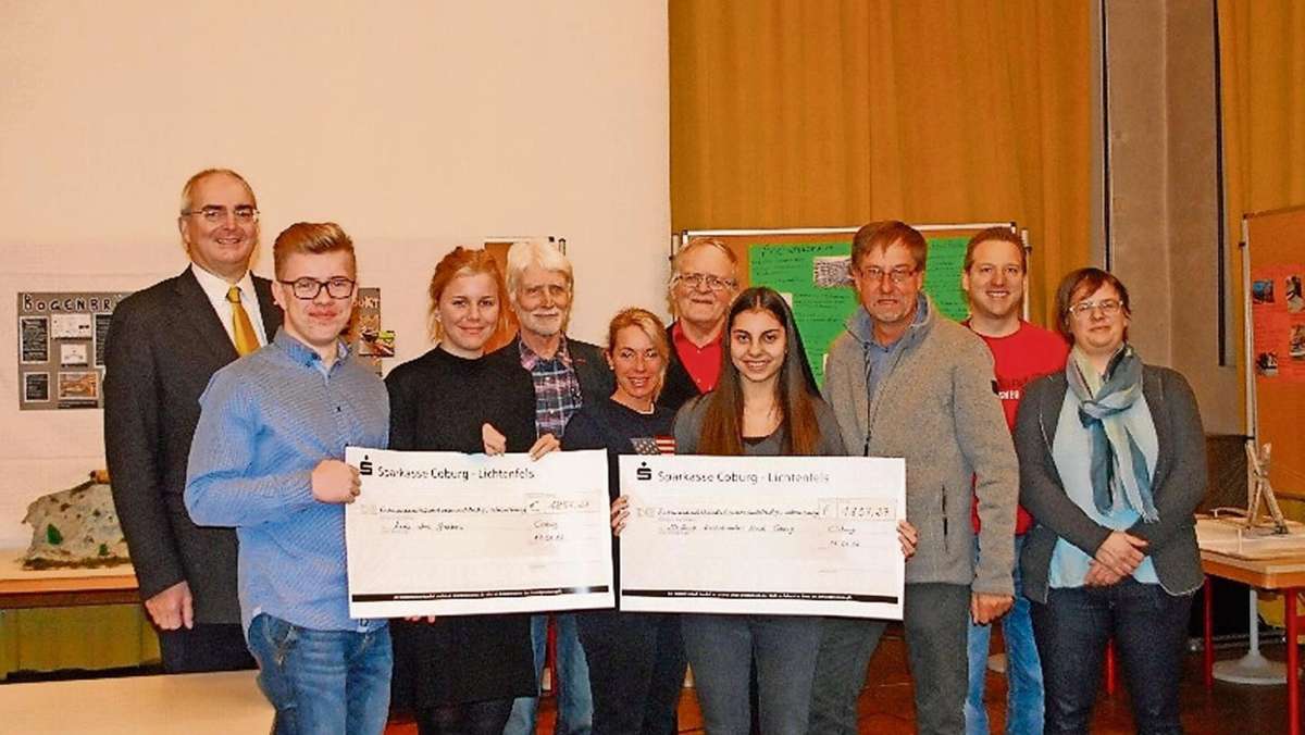 Coburg: Schüler des Casi spenden 3600 Euro