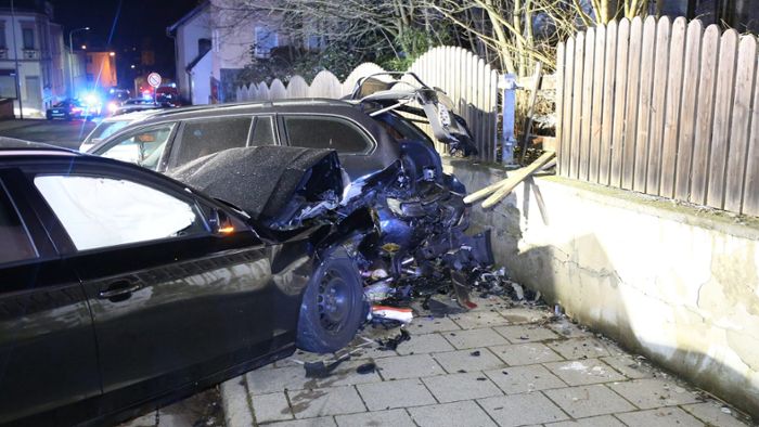 Nachbar-Regionen: Tödlicher Unfall in Selb: Fahrer nahm an illegalem Autorennen teil