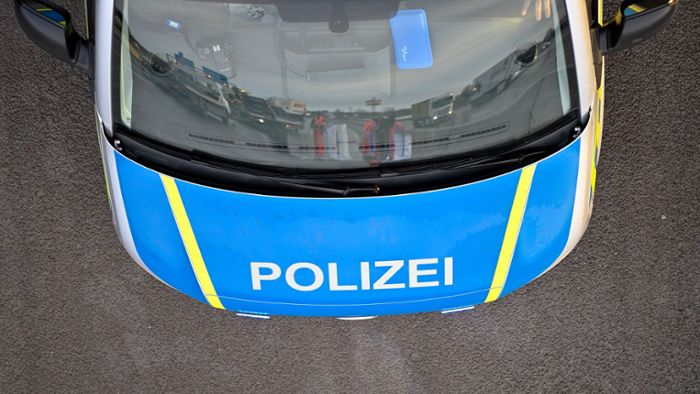 Polizei stoppt Sattelzug: Fahrer ohne Führerschein