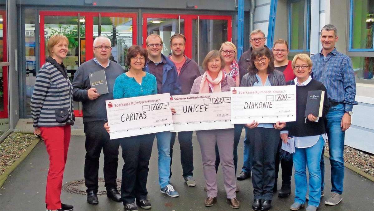 Kronach: Bibelmarathon bringt 2100 Euro