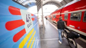 Verkehr: 15-Jähriger soll Hunderte Deutschlandtickets gefälscht haben