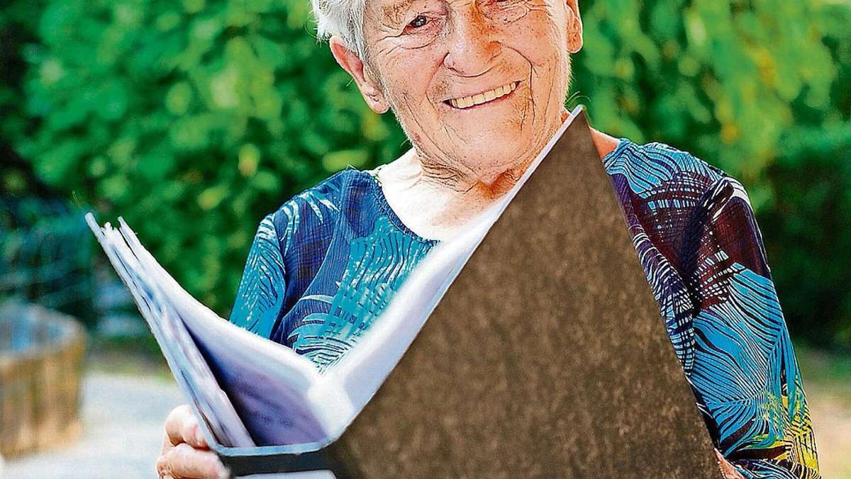 Weitramsdorf: Mundart-Dichterin aus Weitramsdorf feiert 90. Geburtstag