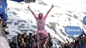 Italien-Rundfahrt: Durchblick im Wetter-Chaos: Pogacar gewinnt 16. Giro-Etappe