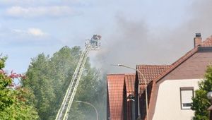 Bad Rodach: Dachstuhlbrand im verlassenen Einfamilienhaus