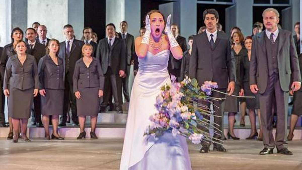 Feuilleton: Ein Opernabend in Klein-Verona