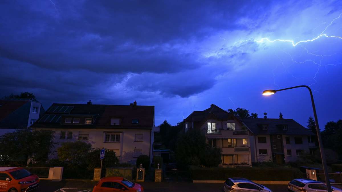 Gewitter in Deutschland: Flüge in Frankfurt am Main gestrichen – Vorfeld in der Nacht unter Wasser